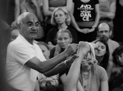 W harmonii ciała i ducha, wywiad z Faeqiem Birią, przeprowadzony przez Elenę Ulmasbajewą